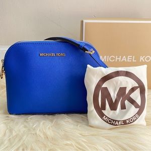 💯% Auth NWT MICHAEL Michael Kors Dome Crossbody Bag